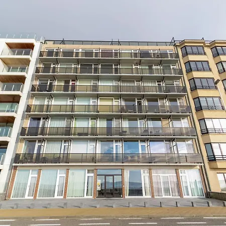 In With Stunning Sea Views * Oostende