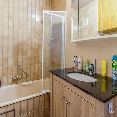 In With Stunning Sea Views Διαμέρισμα