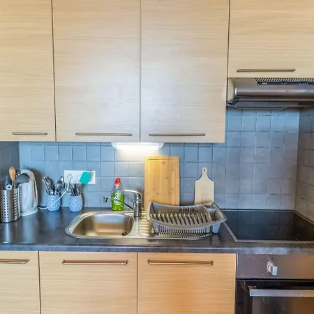 In With Stunning Sea Views Διαμέρισμα *